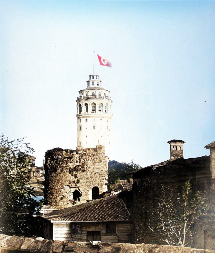 Macar arşivlerinden yeni çıkan, 1860'ların sonlarındaki İstanbul'un daha önce görülmemiş yüksek çözünürlüklü fotoğrafları yayınlandı. 